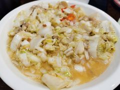 手捏菜炒蘑菇-新白鹿餐厅(爱琴海购物中心店)