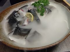 -草家酱蟹炭火烤肉店(珲春南路二店)