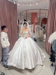 -PAI婚纱礼服设计馆【大牌租赁/高级定制】