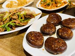 瓤香菇-炙热童年·老北京炙子烤肉(南锣鼓巷店)