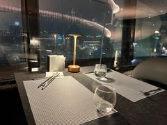 -亚洲国际大酒店·云顶阁旋转自助餐厅