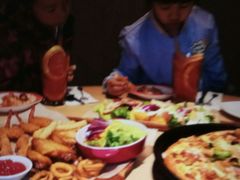 -必胜客(漕宝路店)