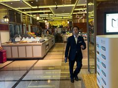 -大中华希尔顿酒店-念自助餐·嗨啤·小龙虾
