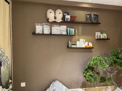 -JNK皮肤管理中心