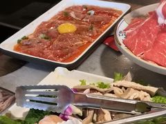 -尚尚仙·酸汤猪手·猪肚鸡火锅(华联万柳购物中心店)