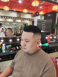 -东方先生国潮男士理发馆