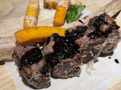 牛肋排配玉米条-Mercato莫卡多露台餐厅与酒吧(K11店)