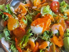 虾仁牛油果沙拉-RAC BAR(安福路店)