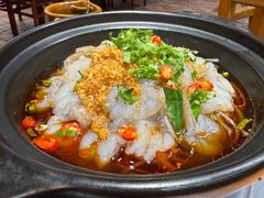 -老滇山寨•云南特色菜•地方菜•民族风情歌舞表演(金碧店)
