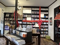 -良友书坊(安徽路店)