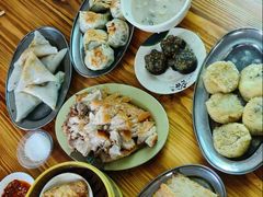 -洲心明记烧肉大粥(总店)