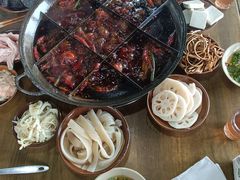 -正南齊北重庆老火锅(光华村直营店)