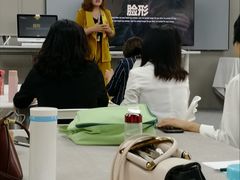 -四季美学色彩形象管理服装搭配