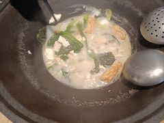 -陈大锅·岳阳鱼馆·地道岳阳菜(美食街店)