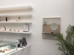 -UNI UNI(环亚凯瑟琳店)