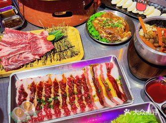 这个烤肉酒场组合的烤肉店也太厉害了吧！