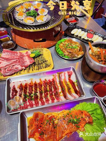 这个烤肉酒场组合的烤肉店也太厉害了吧！