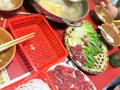 -潮汕·草根牛肉档(上海荟聚城市集市店)