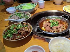 -大众跷脚牛肉馆·非遗传承单位(峨眉山店)