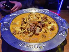 犇犇胶汁牛杂煲-胖哥俩肉蟹煲(虹口龙之梦店)