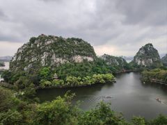 -星湖旅游景区七星岩