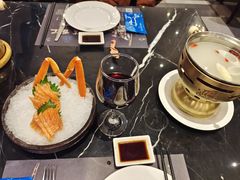 -小天鹅戴斯酒店鲸鲨百汇创作料理