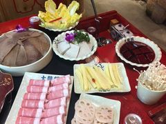 -大龙辣火锅·龙虾·烧烤(湖滨新天地店)
