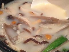 什锦蘑菇汤-106餐厅(山水文园店)