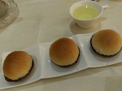 燕麦包-宝园酒家(美林M·LIVE天地东座店)