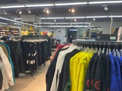 -法雅体育工厂店(皂君庙路店)
