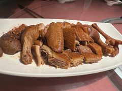 -菌海森林·非遗野生菌火锅(西山区滇池路摩根道店)