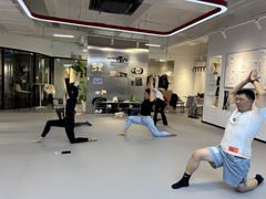 -EFL巴西柔术·综合格斗·泰拳·少儿体能训练(虹桥德必馆)