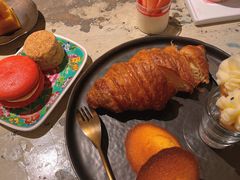 牛角包-T館·花园艺术餐厅