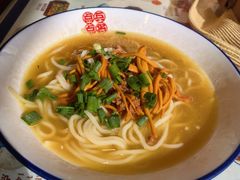 -点兵点将·四川传统小吃集(勐海路店)