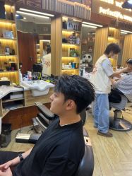 -CUTMAN男士理发