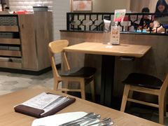 -必胜客(花都百业店)