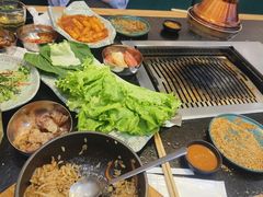 -臻牛烤肉