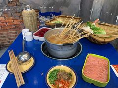 -马路边边麻辣烫联盟路店