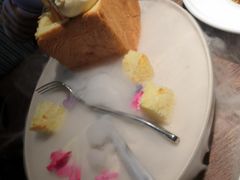 面包诱惑-前海沿·青岛菜(大拇指广场石老人店)