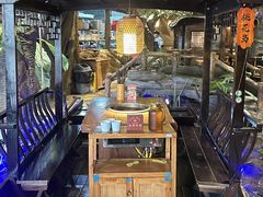 -城墙拐拐火锅(三峡广场黑金冠店)