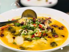 -皇城根·烤鸭·鱼头·家常菜(欧亚大观乐活城店)
