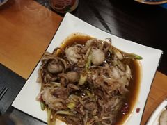 -臻鲜燕海鲜融合餐厅(金陵style店)