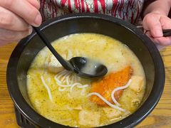 招牌金汤米线-鼎香米线(八佰伴店)