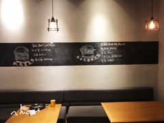 大堂-HELLO 27 意面·沙拉·帕尼尼