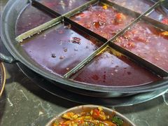 -正南齊北重庆老火锅(光华村直营店)