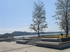 -人民广场