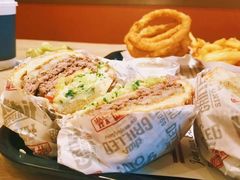 -The Habit Burger Grill 哈比特汉堡(复兴soho店)