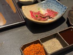 -铭牛烧肉·和牛海鲜自助(高新月牙湖店)