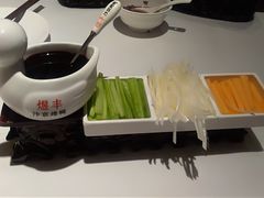 -煜丰汴京烤鸭(福彩路店)