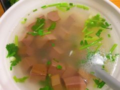 -馋三尺蟹粉小笼(人民广场店)